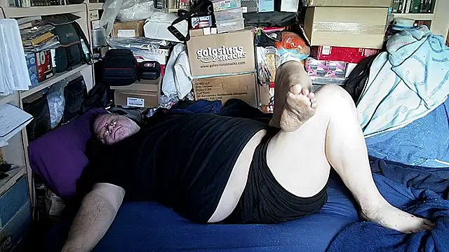 hadeszeuss2 online show from February 17, 2026, 2:47 pm