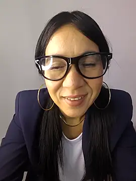 Snapshot of Camille_jhonson chatting on December 2, 2025, 10:17 am Camille jhonson online show from December 2, 2025, 10:17 am