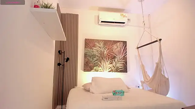 emma alice  online show from January 7, 2026, 10:31 am