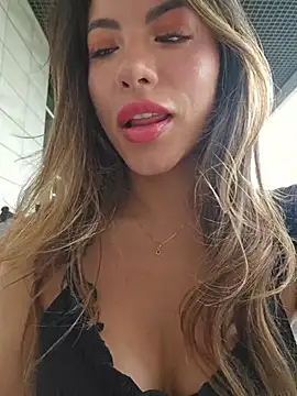 Karen San Miguel online show from March 8, 2026, 9:07 pm