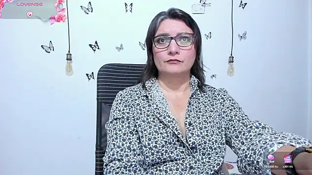 Snapshot of Amie_Adams82_ chatting on April 28, 2026, 1:26 pm Amie Adams82 online show from April 28, 2026, 1:26 pm