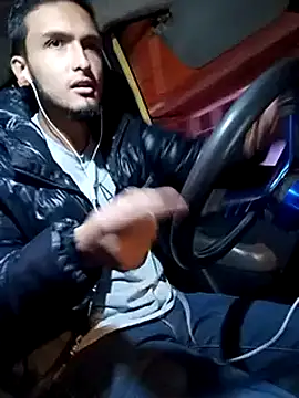 Snapshot of mosmar_20 chatting on January 29, 2025, 12:33 am mosmar 20 online show from January 29, 2025, 12:33 am