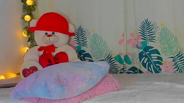 Snapshot of Dear_anne chatting on January 24, 2025, 7:19 am Dear anne online show from January 24, 2025, 7:19 am