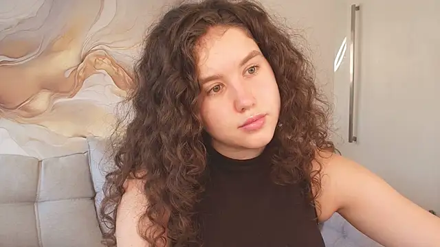 Snapshot of Ariella_Sol chatting on March 3, 2026, 3:08 pm Ariella Sol online show from March 3, 2026, 3:08 pm