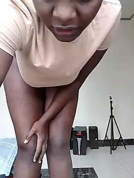 Snapshot of Africancaramel-45 chatting on March 1, 2026, 7:08 am Africancaramel-45 online show from March 1, 2026, 7:08 am