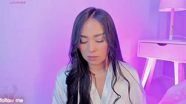 Snapshot of Cameliaa_Smiith chatting on November 22, 2025, 3:49 am Cameliaa Smiith online show from November 22, 2025, 3:49 am