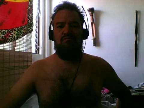 Snapshot of LECHEBALLS chatting on April 3, 2026, 4:24 pm LECHEBALLS online show from April 3, 2026, 4:24 pm