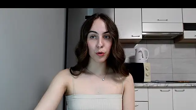 Snapshot of SierraSky_ chatting on May 16, 2026, 5:23 pm SierraSky online show from May 16, 2026, 5:23 pm