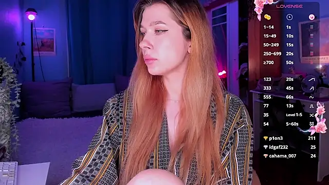 tenderdreams online show from March 2, 2025, 6:13 pm