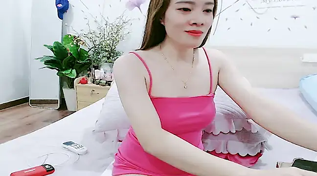 Snapshot of HC_jun chatting on February 1, 2025, 5:05 pm HC jun online show from February 1, 2025, 5:05 pm