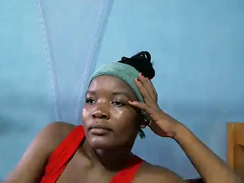 cocolicky online show from December 20, 2025, 10:18 am