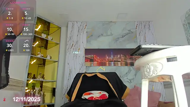 Snapshot of Victtoria_Parker chatting on November 13, 2025, 3:54 am Victtoria Parker online show from November 13, 2025, 3:54 am