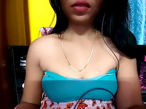 Snapshot of cutesoma2 chatting on February 9, 2026, 5:33 pm cutesoma2 online show from February 9, 2026, 5:33 pm