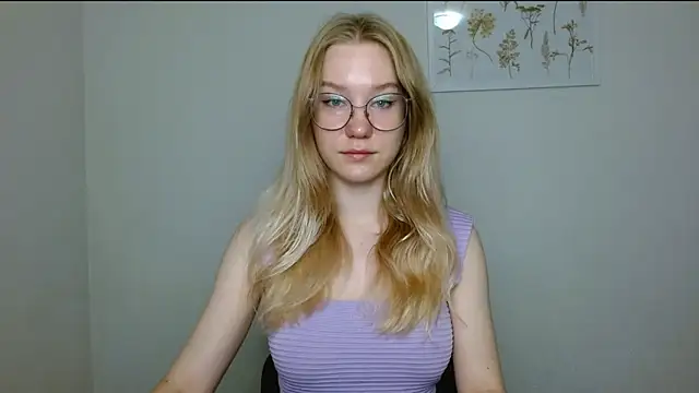 cindi hot online show from September 24, 2025, 9:05 am