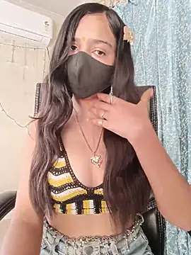 Parinaaz18 online show from May 15, 2026, 1:25 am