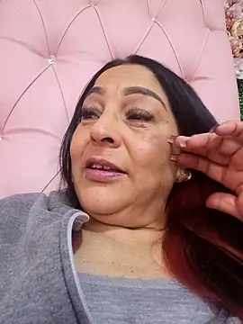 Snapshot of Gina_Myers chatting on January 7, 2026, 7:08 pm Gina Myers online show from January 7, 2026, 7:08 pm