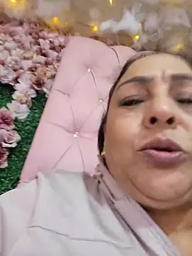 Snapshot of Gina_Myers chatting on February 13, 2026, 8:20 pm Gina Myers online show from February 13, 2026, 8:20 pm