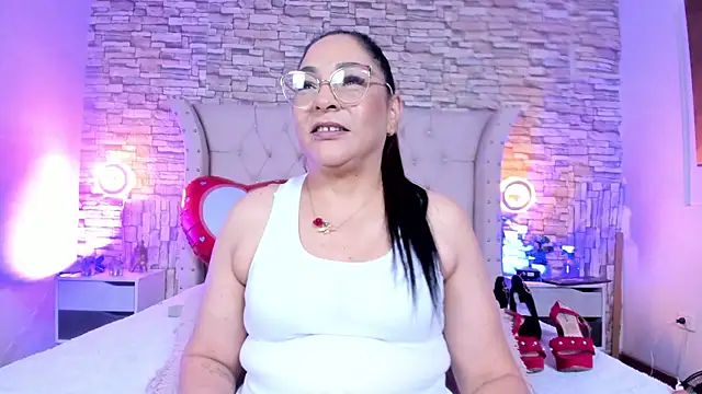 Snapshot of Gina_Myers chatting on February 23, 2026, 12:50 pm Gina Myers online show from February 23, 2026, 12:50 pm