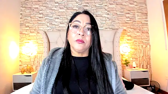 Gina Myers online show from September 19, 2025, 12:31 pm