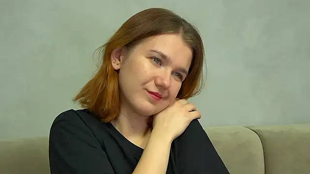 LessySmith online show from November 15, 2025, 4:33 pm