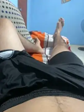 Snapshot of fabiobae1234 chatting on December 17, 2025, 12:15 am fabiobae1234 online show from December 17, 2025, 12:15 am