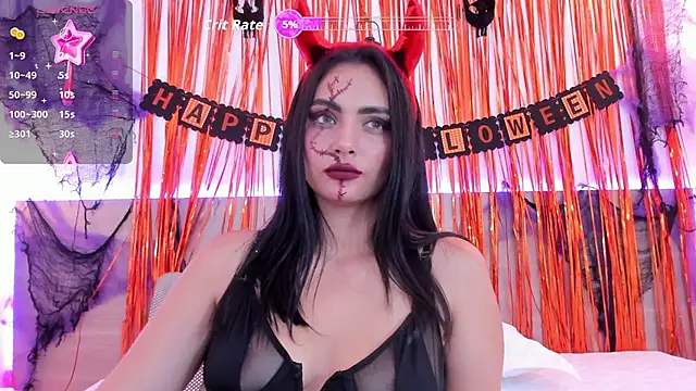 Snapshot of kareena_basu chatting on October 24, 2025, 7:13 pm kareena basu online show from October 24, 2025, 7:13 pm