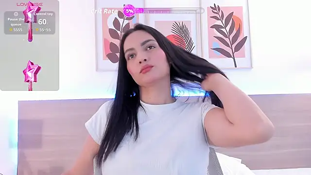 Snapshot of kareena_basu chatting on November 27, 2025, 6:41 pm kareena basu online show from November 27, 2025, 6:41 pm