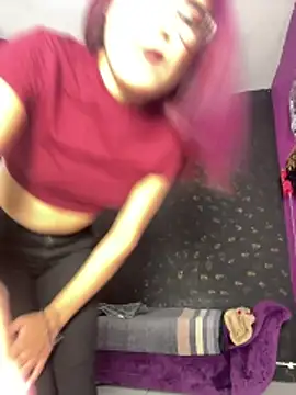 Snapshot of Alexa_Slave chatting on December 3, 2025, 7:46 pm Alexa Slave online show from December 3, 2025, 7:46 pm