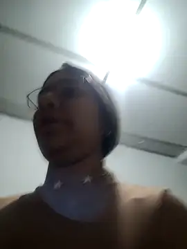 Snapshot of Sofythom1 chatting on November 14, 2025, 3:43 am Sofythom1 online show from November 14, 2025, 3:43 am