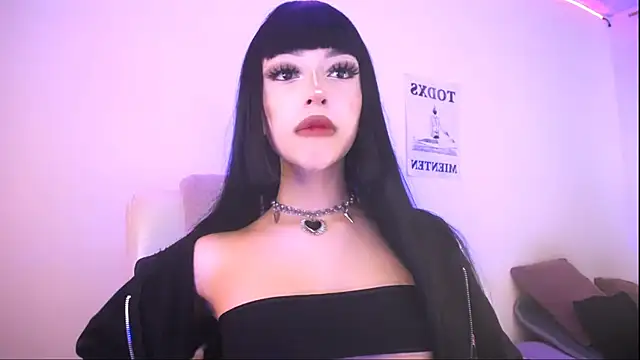 Snapshot of elektraa_sky11 chatting on July 28, 2026, 9:25 pm elektraa sky11 online show from July 28, 2026, 9:25 pm