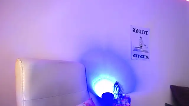 elektraa sky11 online show from April 5, 2026, 7:42 pm