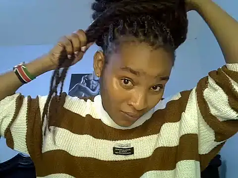 cute-alexis online show from May 25, 2026, 9:41 am