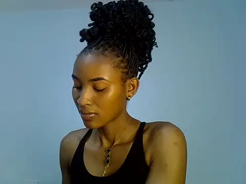 cute-alexis online show from October 25, 2025, 9:08 am