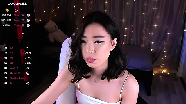 Snapshot of sensualily chatting on January 18, 2025, 10:17 pm sensualily online show from January 18, 2025, 10:17 pm