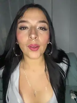 Snapshot of Loren_sexx6 chatting on March 2, 2026, 3:29 am Loren sexx6 online show from March 2, 2026, 3:29 am