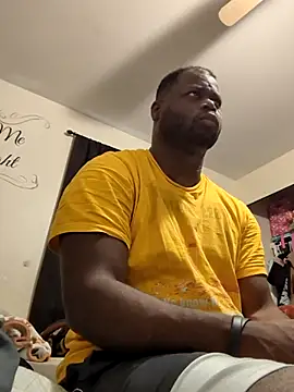 goodboybaddaddy online show from April 19, 2026, 12:44 am