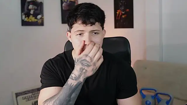 Hazzan Velez online show from March 4, 2026, 12:18 am