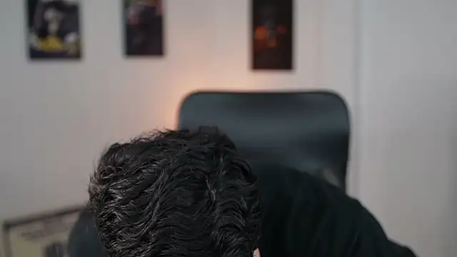 Snapshot of Hazzan_Velez chatting on November 23, 2025, 1:48 am Hazzan Velez online show from November 23, 2025, 1:48 am