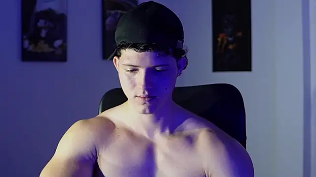 Snapshot of Hazzan_Velez chatting on December 2, 2025, 5:47 pm Hazzan Velez online show from December 2, 2025, 5:47 pm