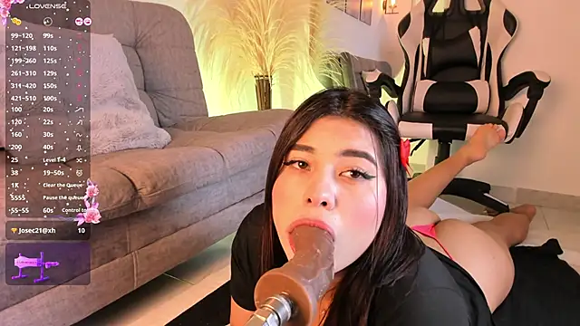 Snapshot of Danna_adams01 chatting on March 22, 2025, 3:41 am Danna adams01 online show from March 22, 2025, 3:41 am