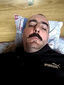 Maryo0001 online show from November 12, 2025, 1:48 pm