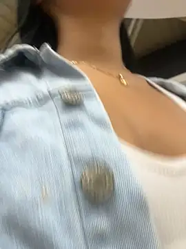 NAUGHTY LITTLE 18 online show from September 23, 2025, 9:22 pm