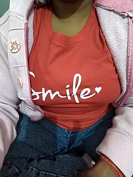 Snapshot of Priya-89 chatting on December 3, 2025, 1:10 pm Priya-89 online show from December 3, 2025, 1:10 pm