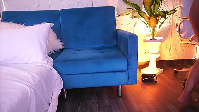 CailynBrowm online show from February 22, 2026, 5:10 am