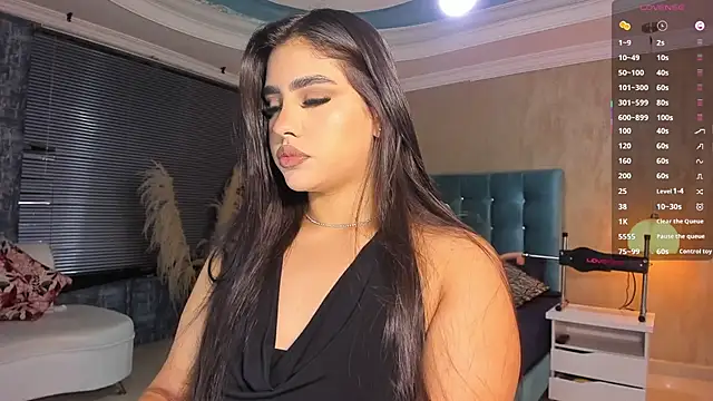 Snapshot of MelanieRioss chatting on October 31, 2025, 1:19 pm MelanieRioss online show from October 31, 2025, 1:19 pm