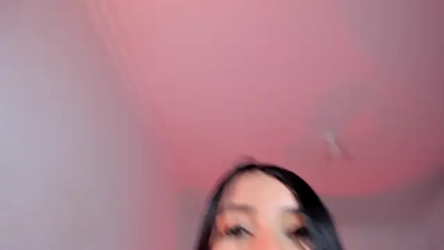 Snapshot of Alice_nt chatting on November 2, 2025, 8:47 pm Alice nt online show from November 2, 2025, 8:47 pm