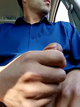 Alfrendino44 online show from April 9, 2026, 7:31 pm