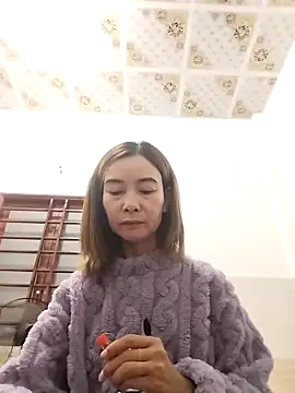 Sexy-ladyboobs20 online show from December 18, 2025, 11:47 am