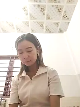 Sexy-ladyboobs20 online show from November 26, 2025, 2:22 am