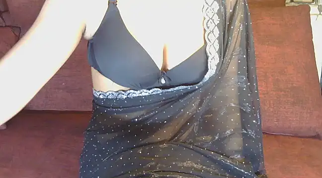 Snapshot of sexy_shivi chatting on February 12, 2025, 5:37 pm sexy shivi online show from February 12, 2025, 5:37 pm